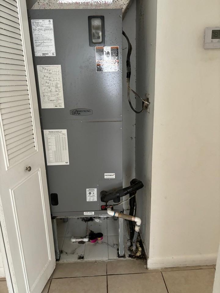 2148 Northwest 57th Avenue #E-14 - Photo 3 of 20