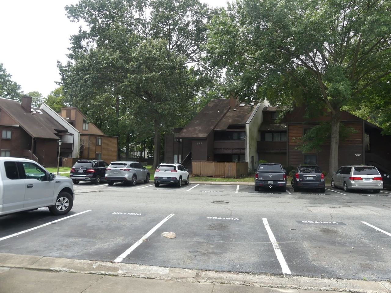 567 Ayrshire Way #G - Photo 3 of 20