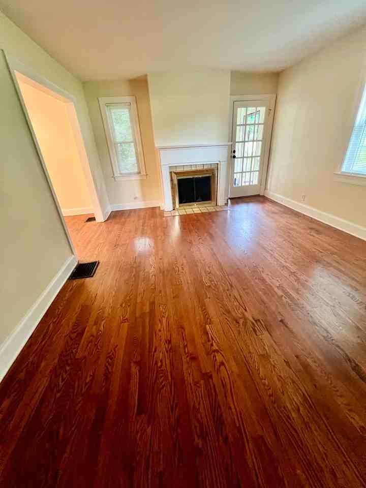 1911 Mcgavock Pike - Photo 6 of 19