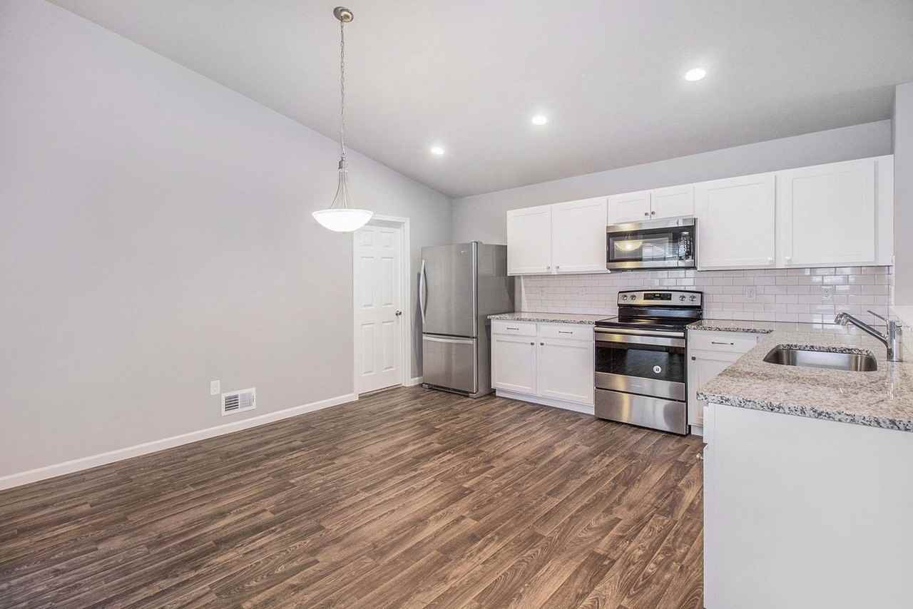 195 Greenly St - Photo 3 of 22