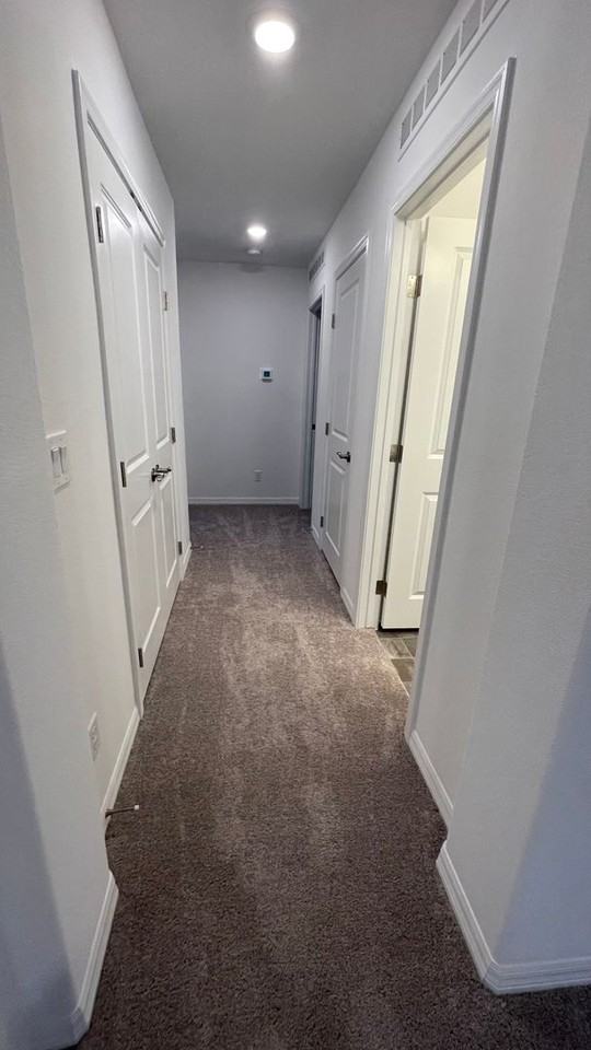 7054 Sunland Hills Ave - Photo 5 of 47