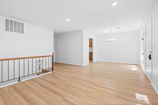 30 Mellor Ln - Photo 1 of 1