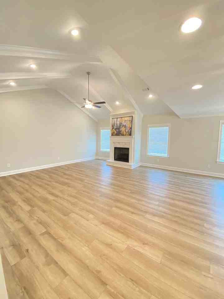 2516 Oxbury St - Photo 3 of 10