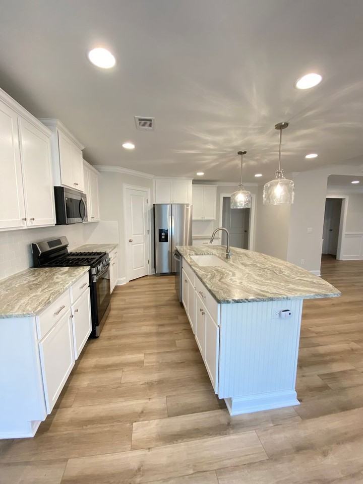 2516 Oxbury St - Photo 4 of 10