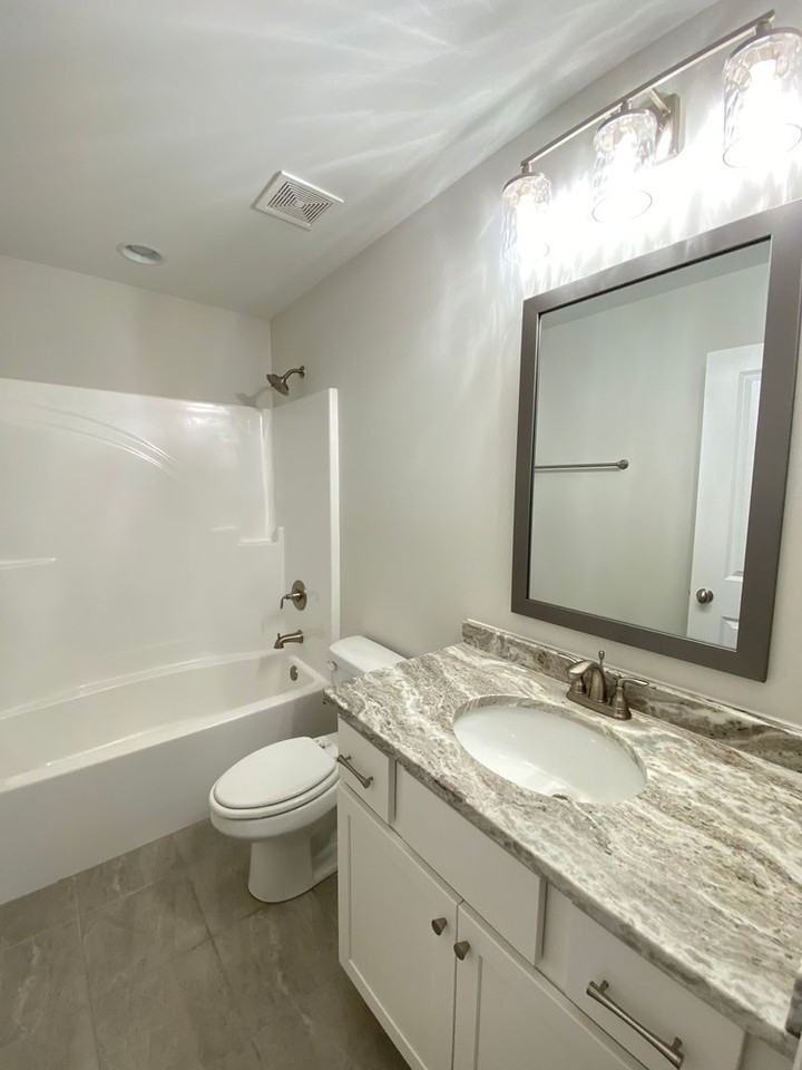 2516 Oxbury St - Photo 6 of 10