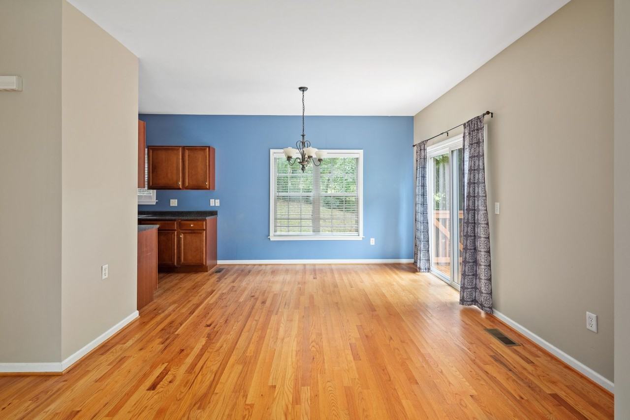 26 Oakcrest Place - Photo 5 of 16