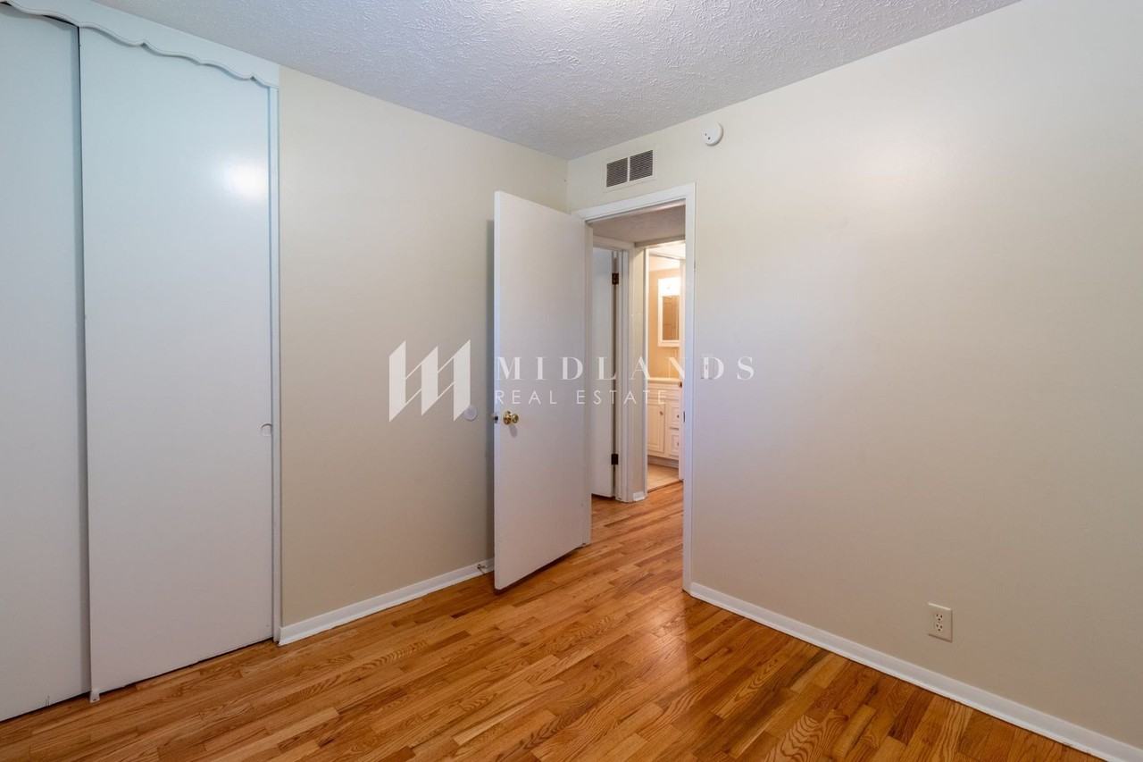 3401 Sherwood Dr - Photo 6 of 12