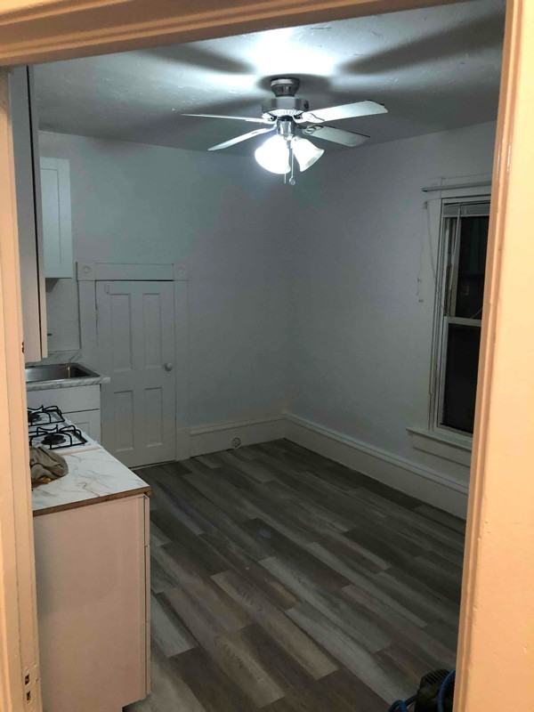 1123 1st Ave S - Photo 2 of 8