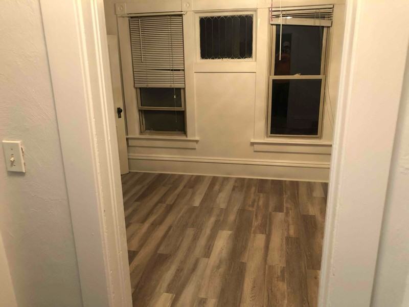 1123 1st Ave S - Photo 3 of 8