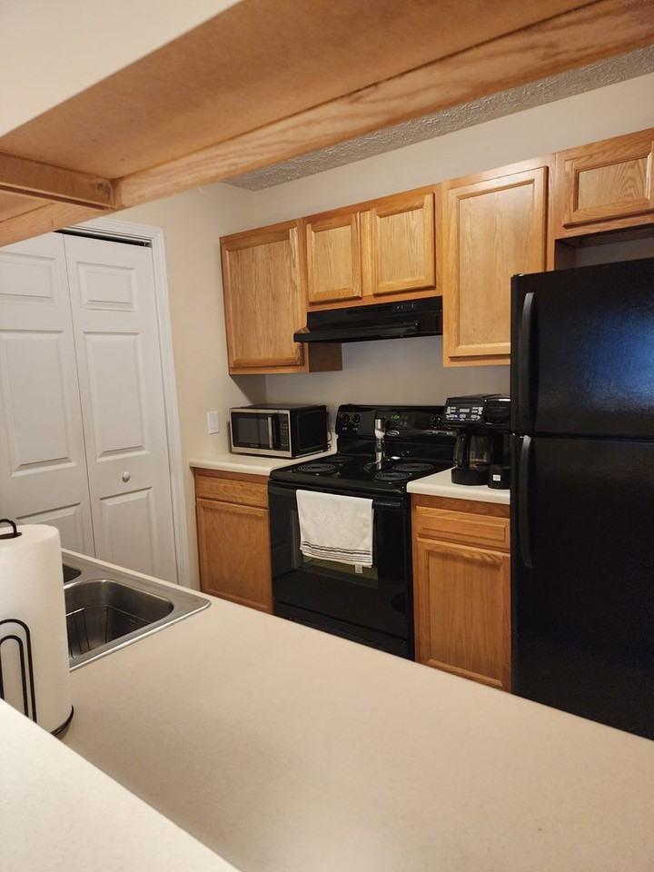 Kensington Court - Photo 4 of 11