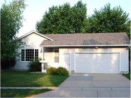 featured image of 2721 S Maywood Dr