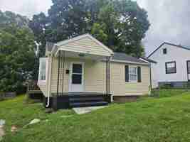 featured image of 129 Monroe St