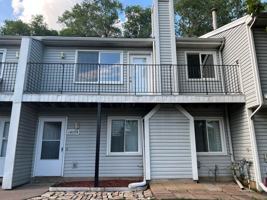 featured image of 1409 Farrington St