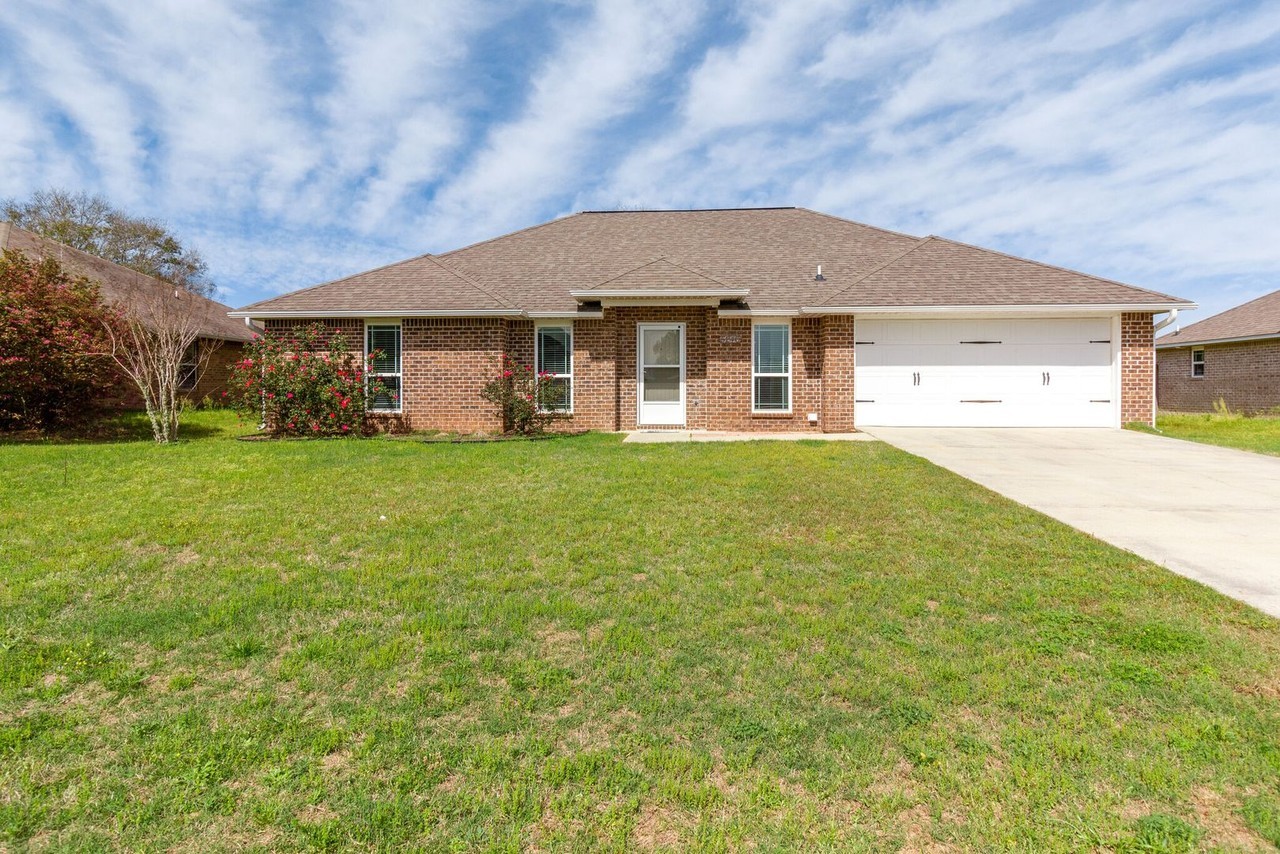 5246 Moore Loop - Photo 2 of 30