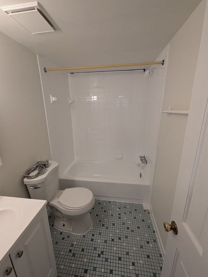 8030 Ditman St - Photo 4 of 13