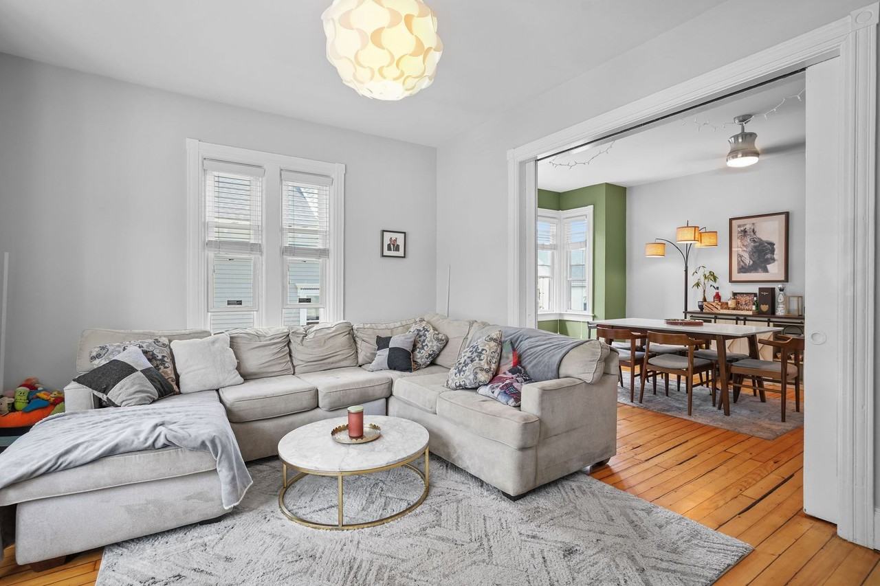 74 Woodbine St #1 - Photo 4 of 18