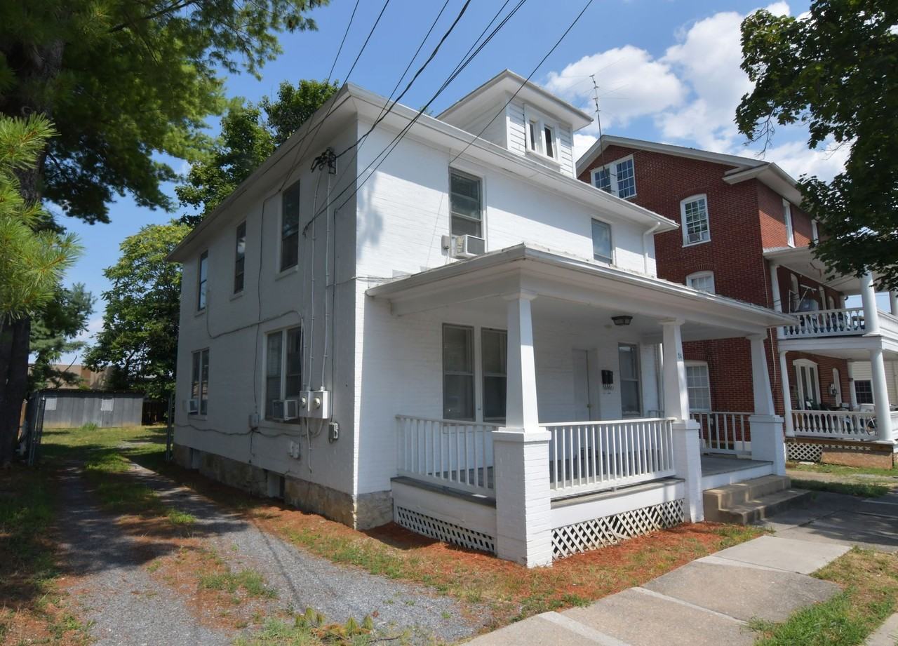 24 Jackson Ave - Photo 3 of 7