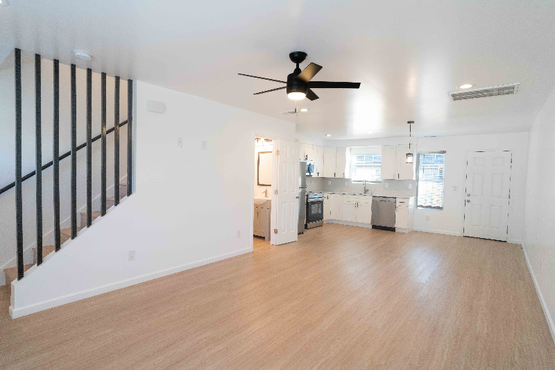 109 Mullican St #7 - Photo 3 of 14