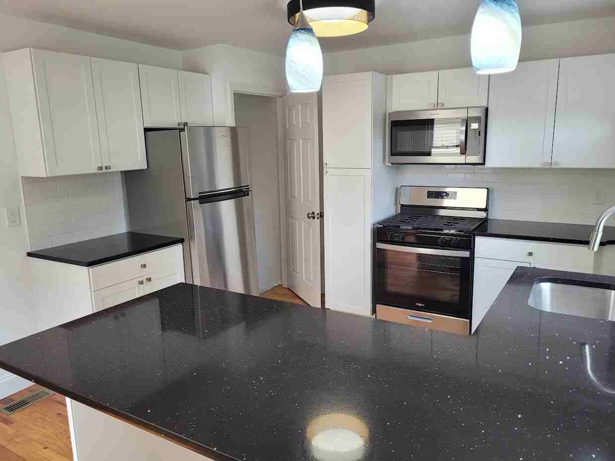 132 Windsor Ave #NA - Photo 3 of 25