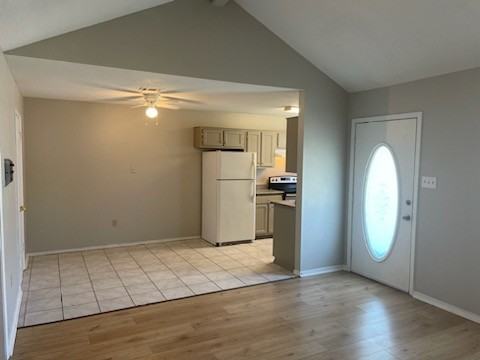 1723 James Buchanan Dr #NA - Photo 4 of 17