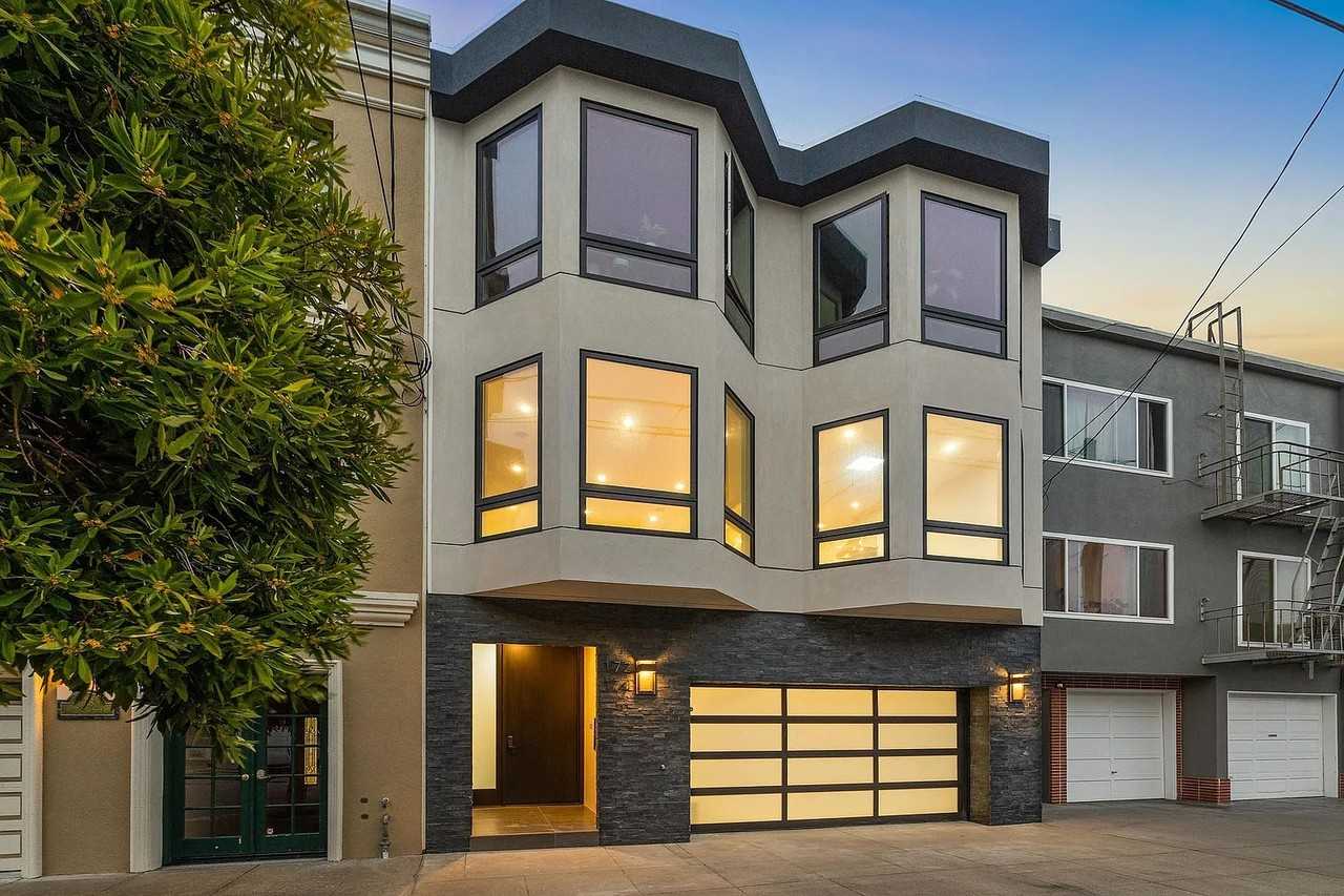 174 18th Ave #1 - Photo 3 of 31