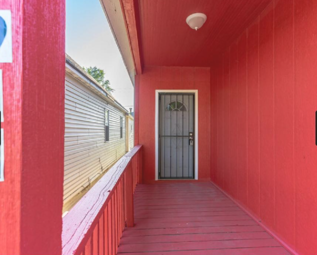 911 Iowa St #NA - Photo 3 of 10