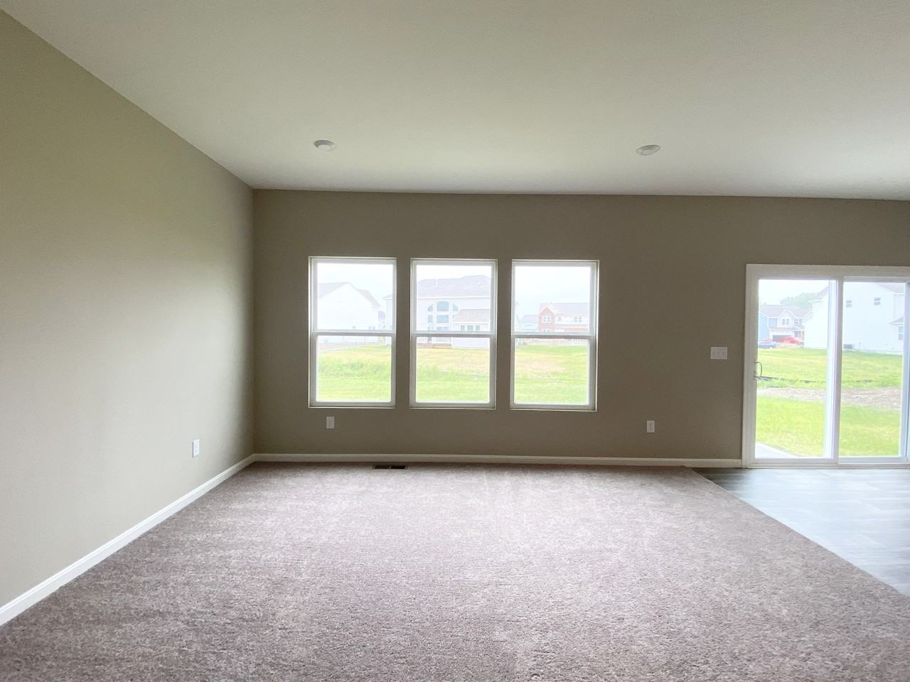 3042 Kit Fox Way #NA - Photo 3 of 23