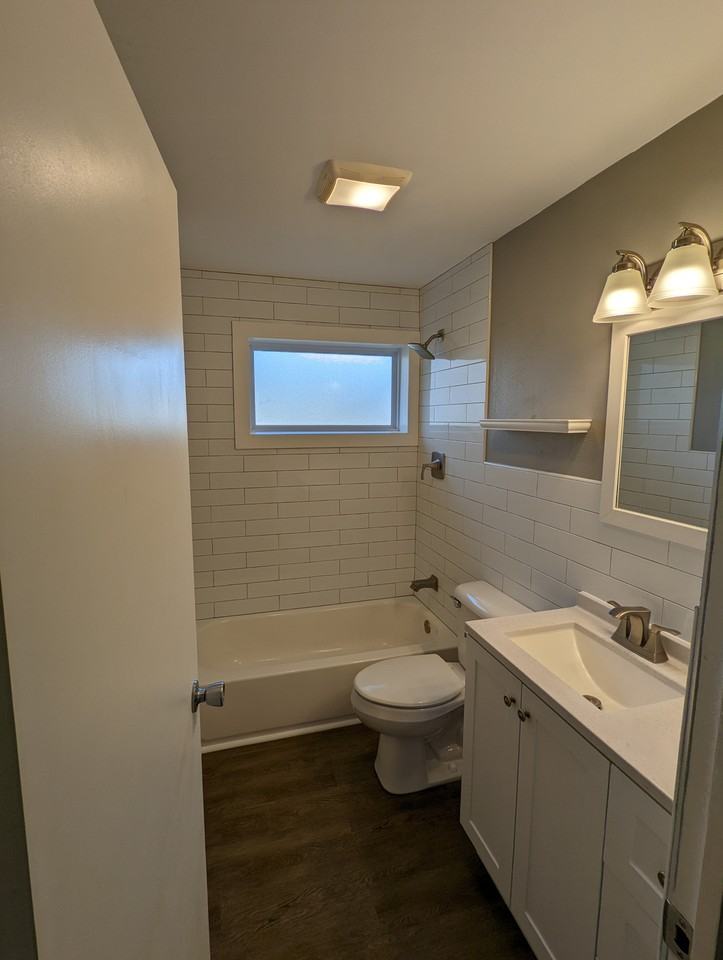 1708 Lindenwood Ave #NA - Photo 2 of 11