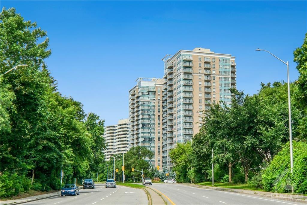 Meilleur Private & Vanier Pkwy