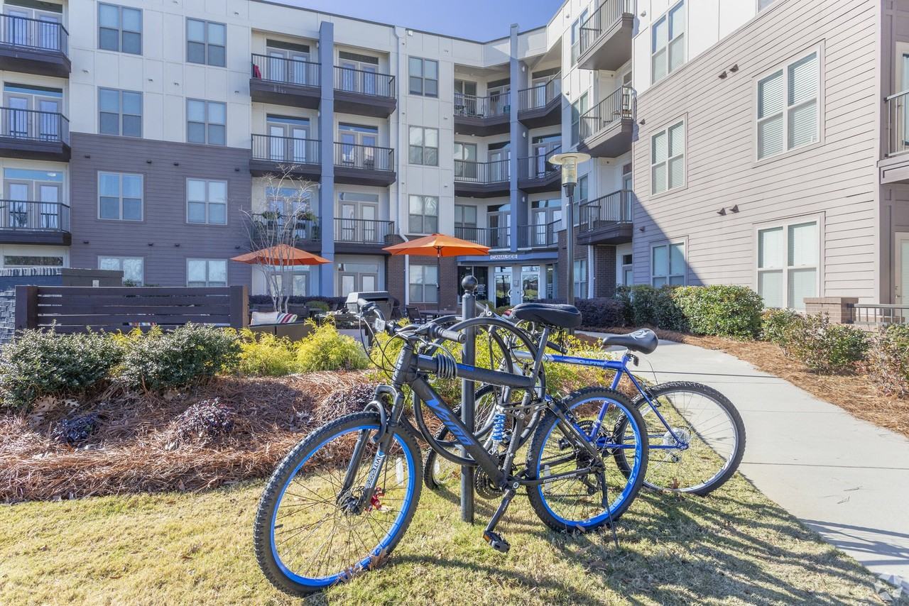 Canalside - Photo 5 of 45