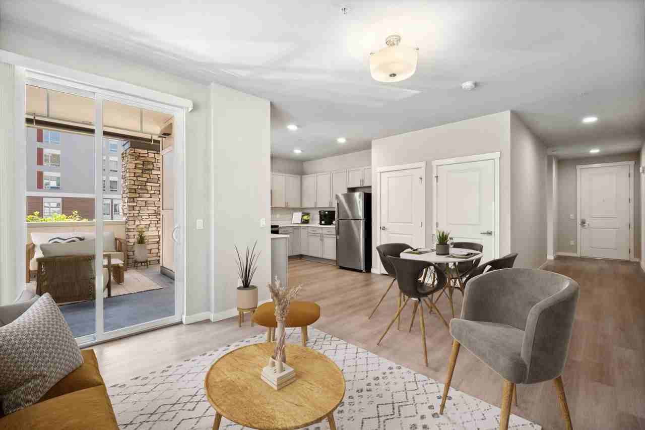 Village on Main Apartments - Photo 4 of 19