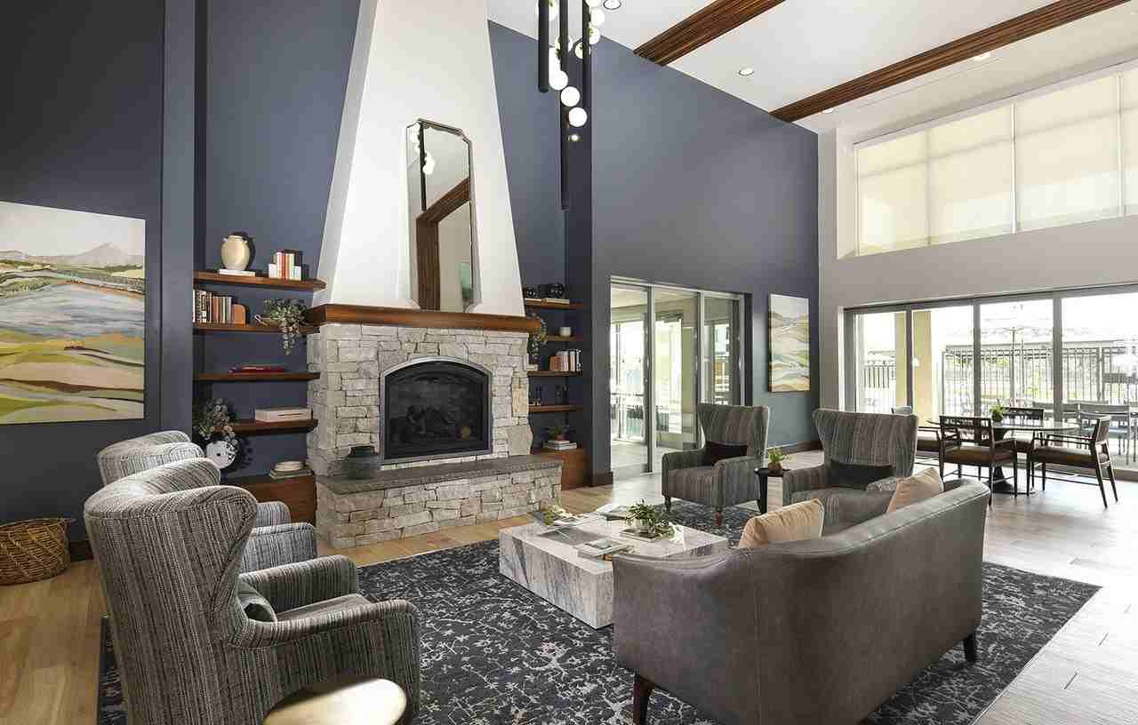 Casa Azure 55+ Apartments - Photo 6 of 23