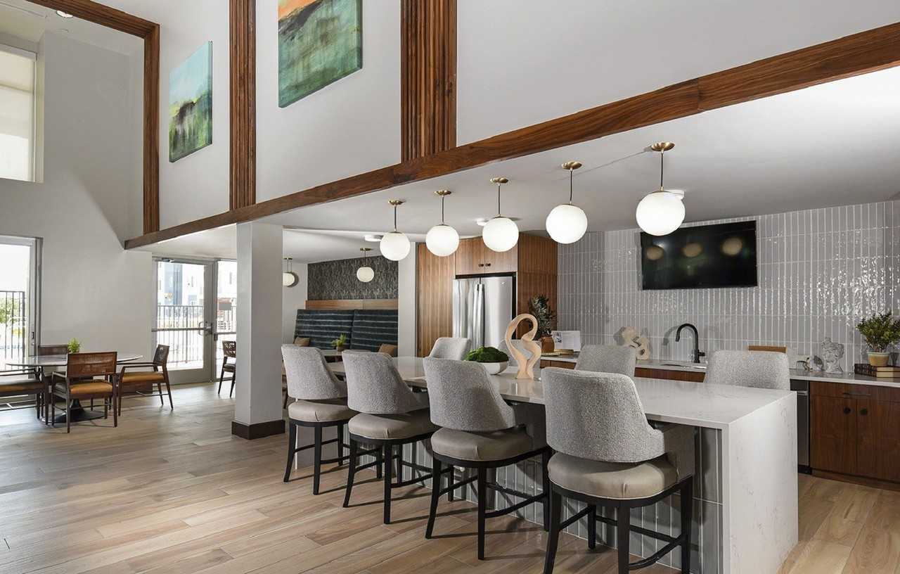 Casa Azure 55+ Apartments - Photo 7 of 23