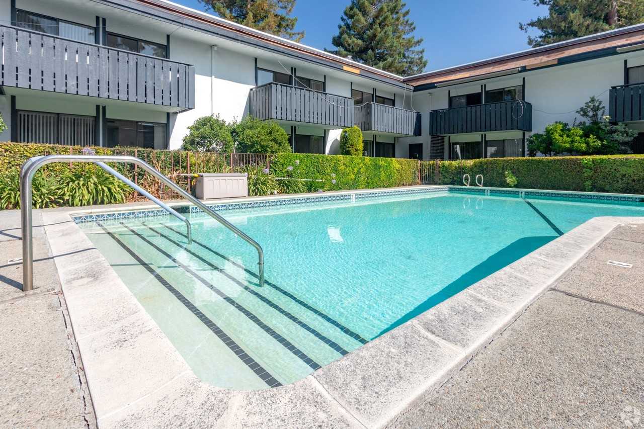 The Laurel at Mountain View (55+) - Photo 2 of 37