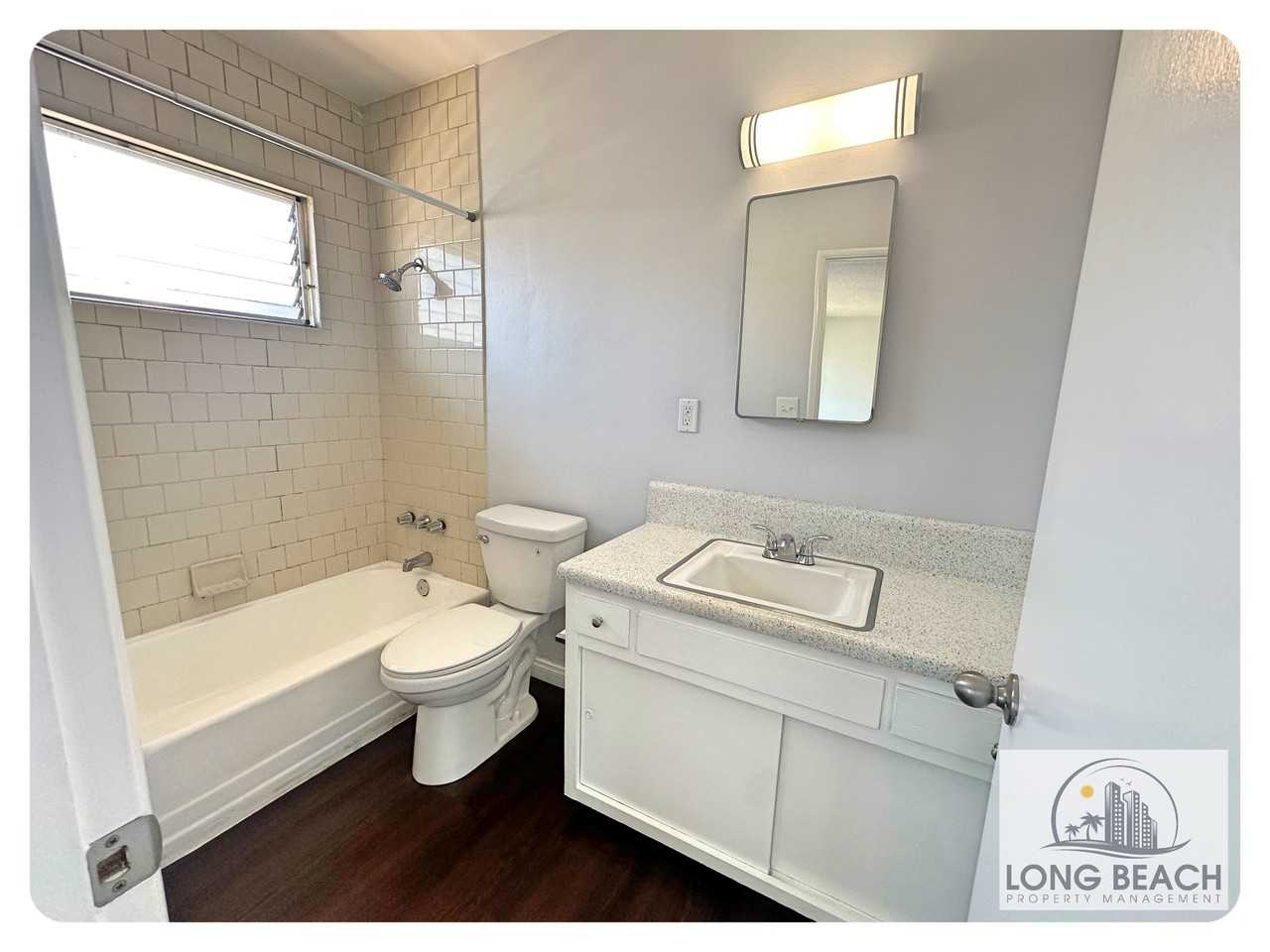 859 West 19th Street #16 - Photo 4 of 10