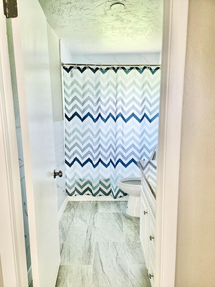 Browning St - Photo 2 of 10