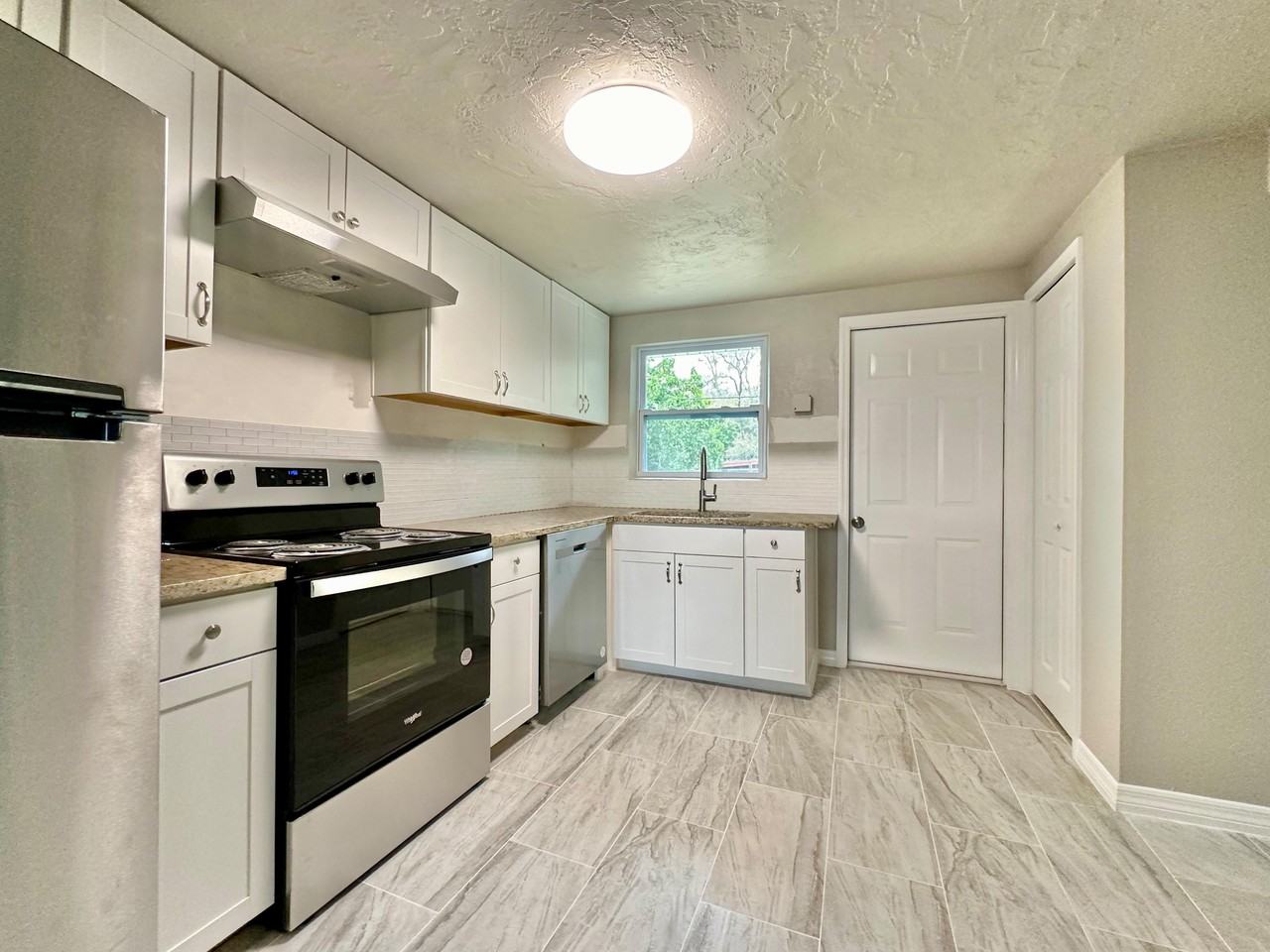 Browning St - Photo 7 of 10