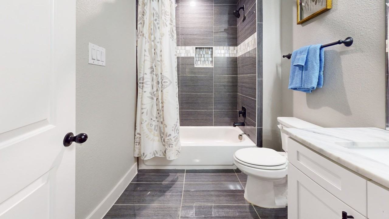 Spring Garden Road - Photo 2 of 8