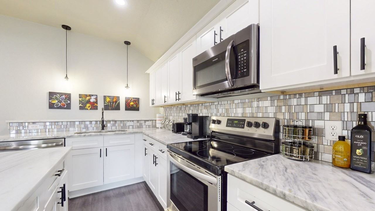 Spring Garden Road - Photo 3 of 8