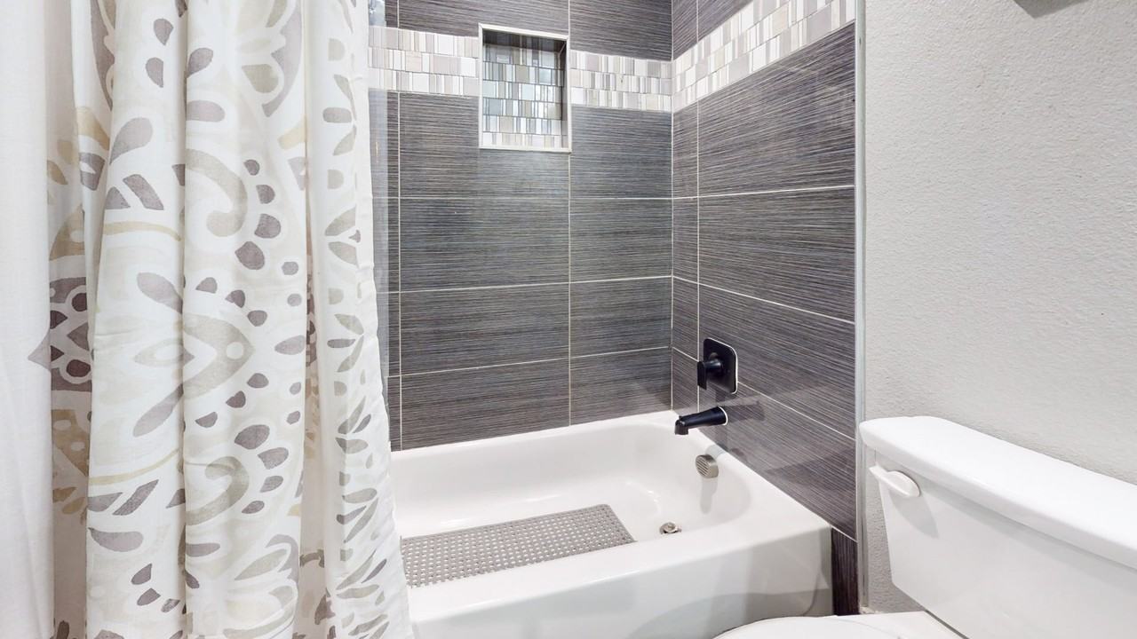 Spring Garden Road - Photo 4 of 8