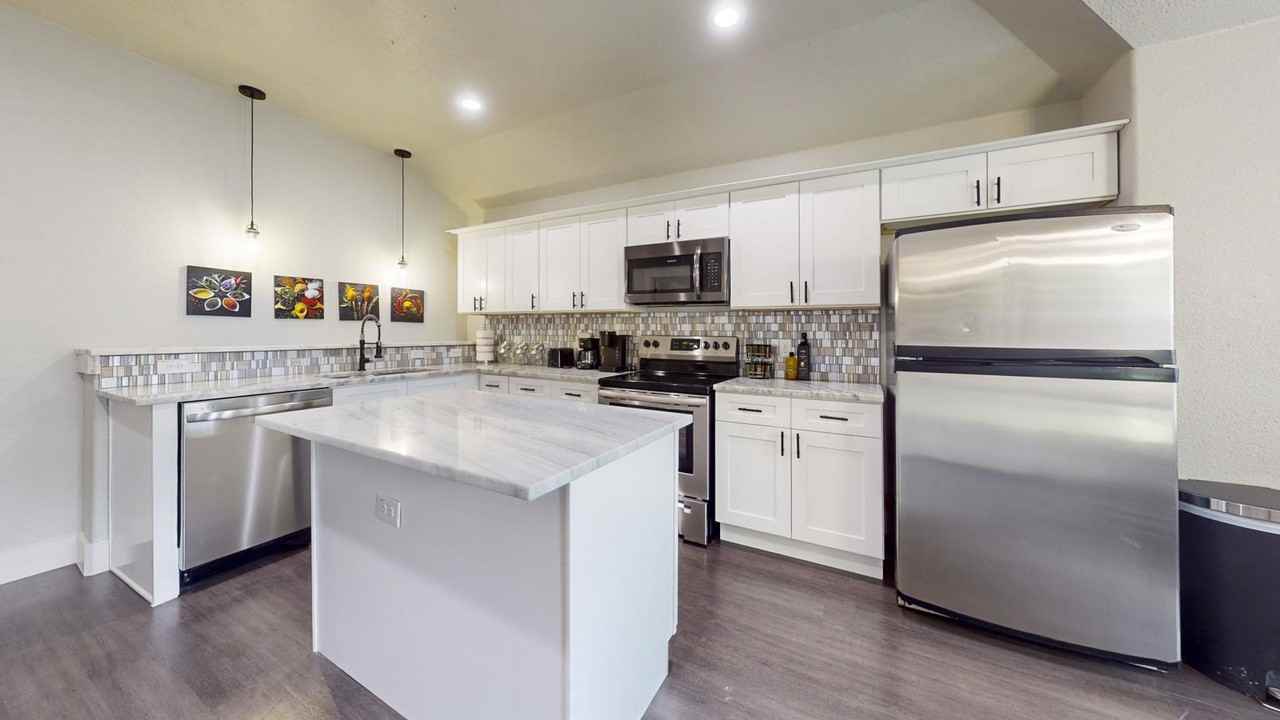 Spring Garden Road - Photo 5 of 8