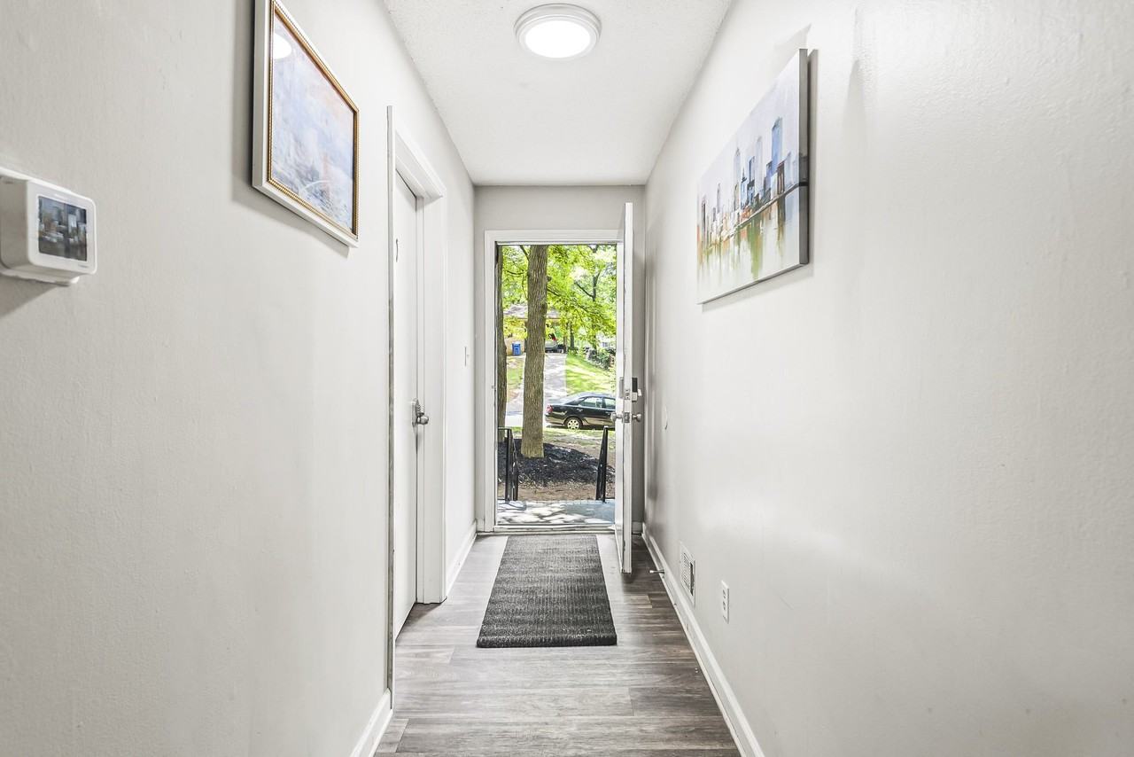 Leafwood Ln - Photo 4 of 12