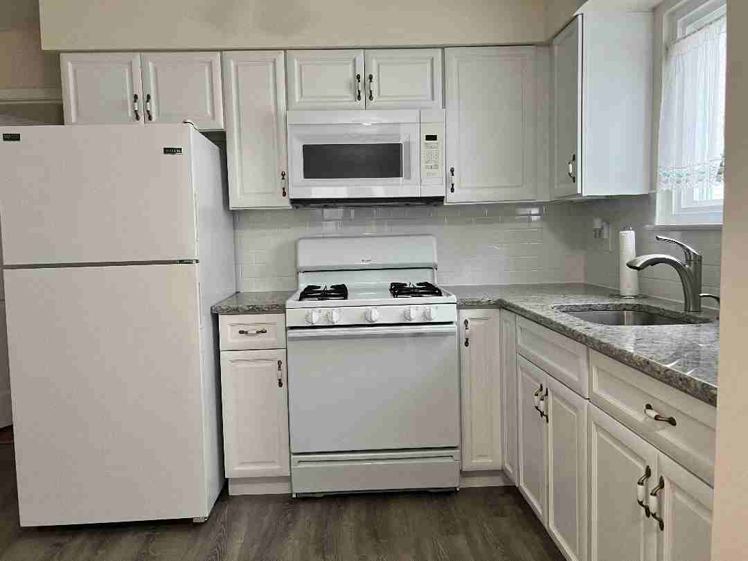 326 Nome Ave - Photo 3 of 7