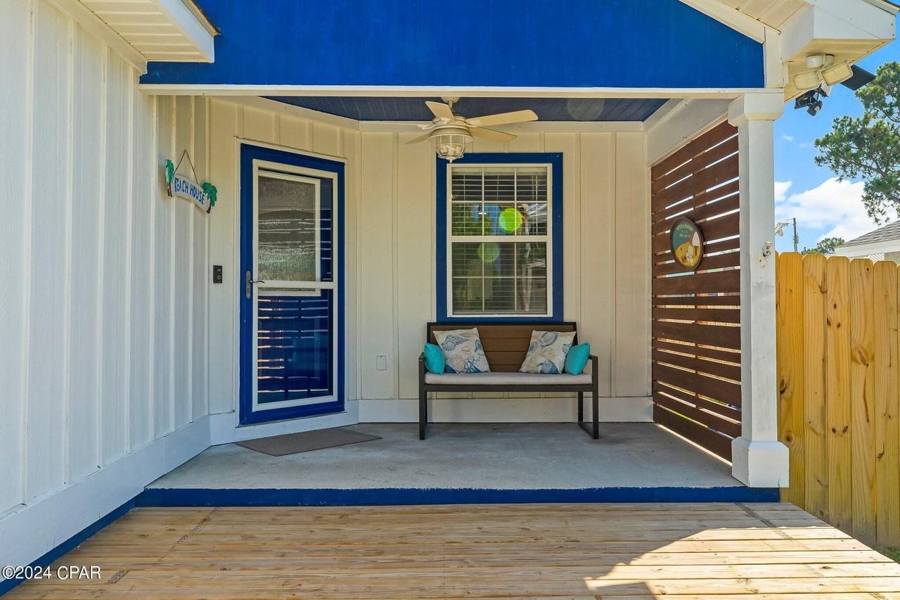 6314 Pinetree Ave - Photo 2 of 44