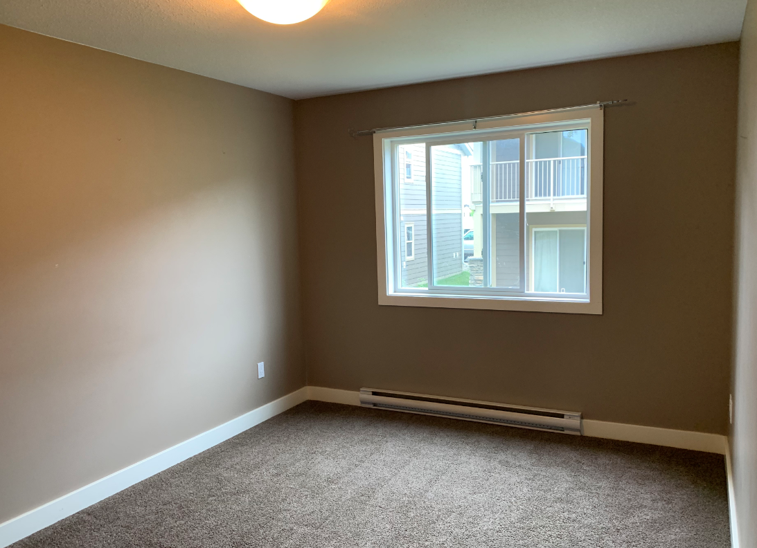 10223 98 Ave #10223 - Photo 3 of 10