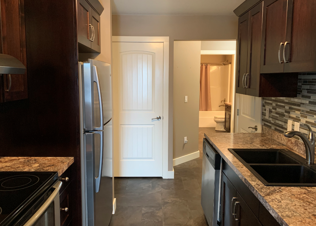 10223 98 Ave #10223 - Photo 6 of 10