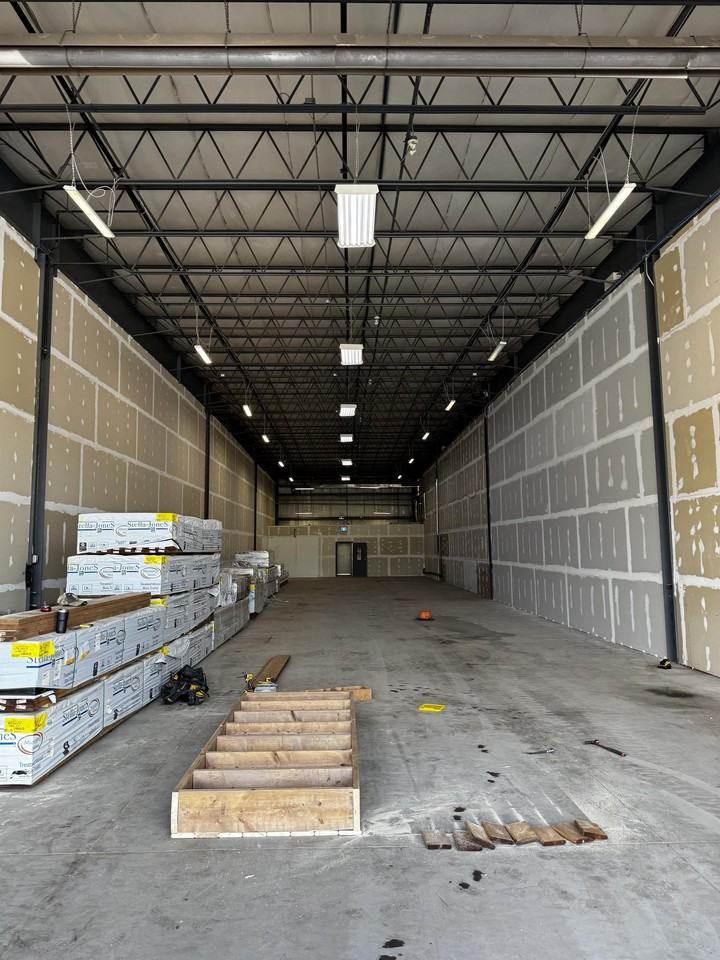 999 William St #2 - Photo 3 of 5