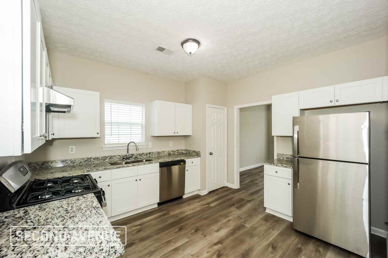 4223 Reeshemah St - Photo 4 of 27