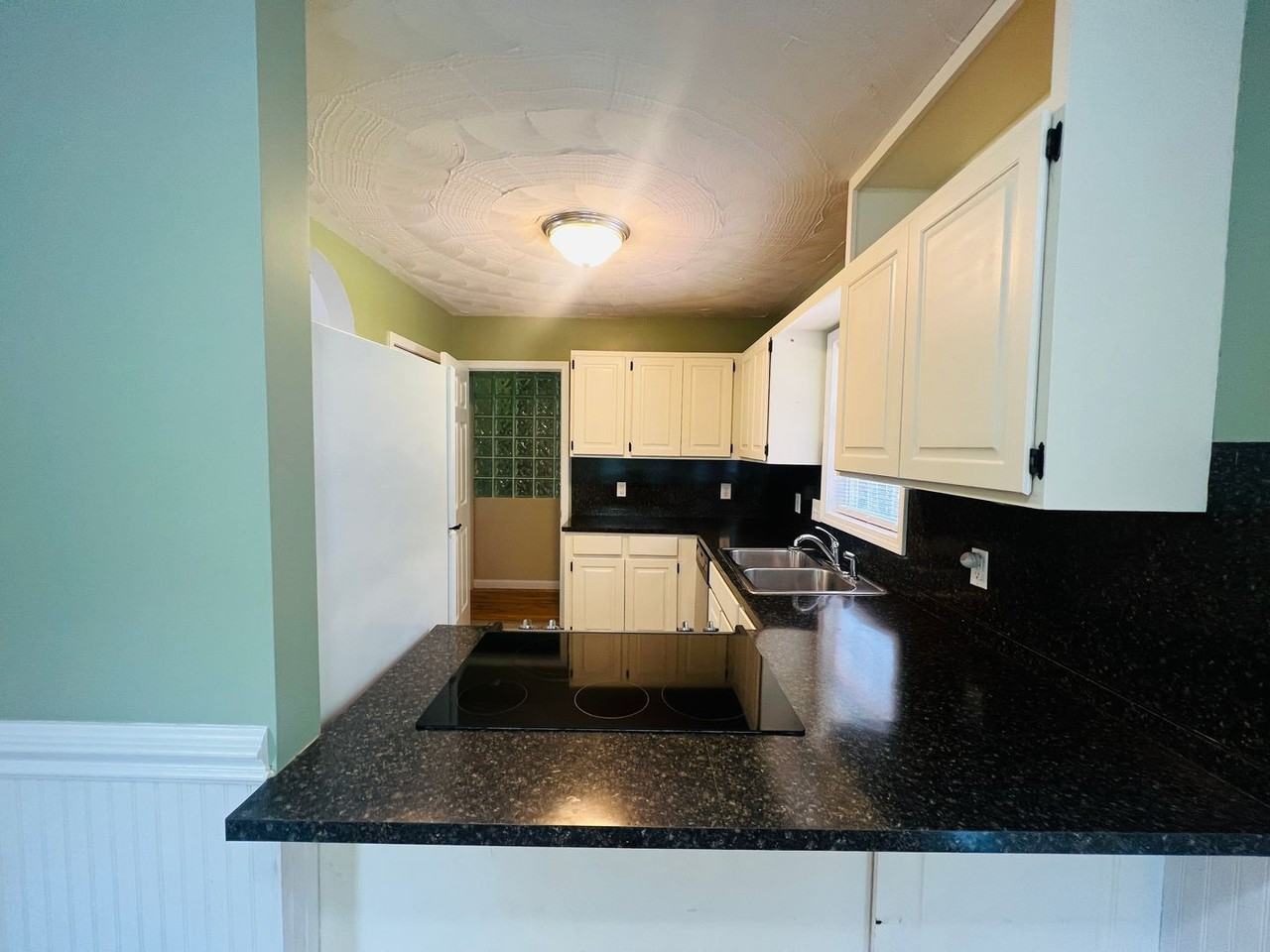 23 44th Avenue Pl Ne - Photo 6 of 20