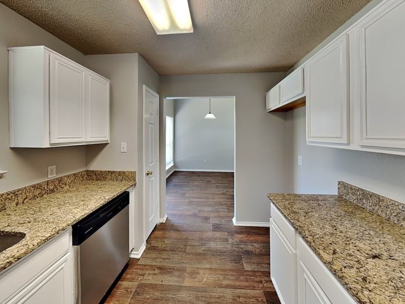 3990 Sarasota Springs Dr - Photo 5 of 21